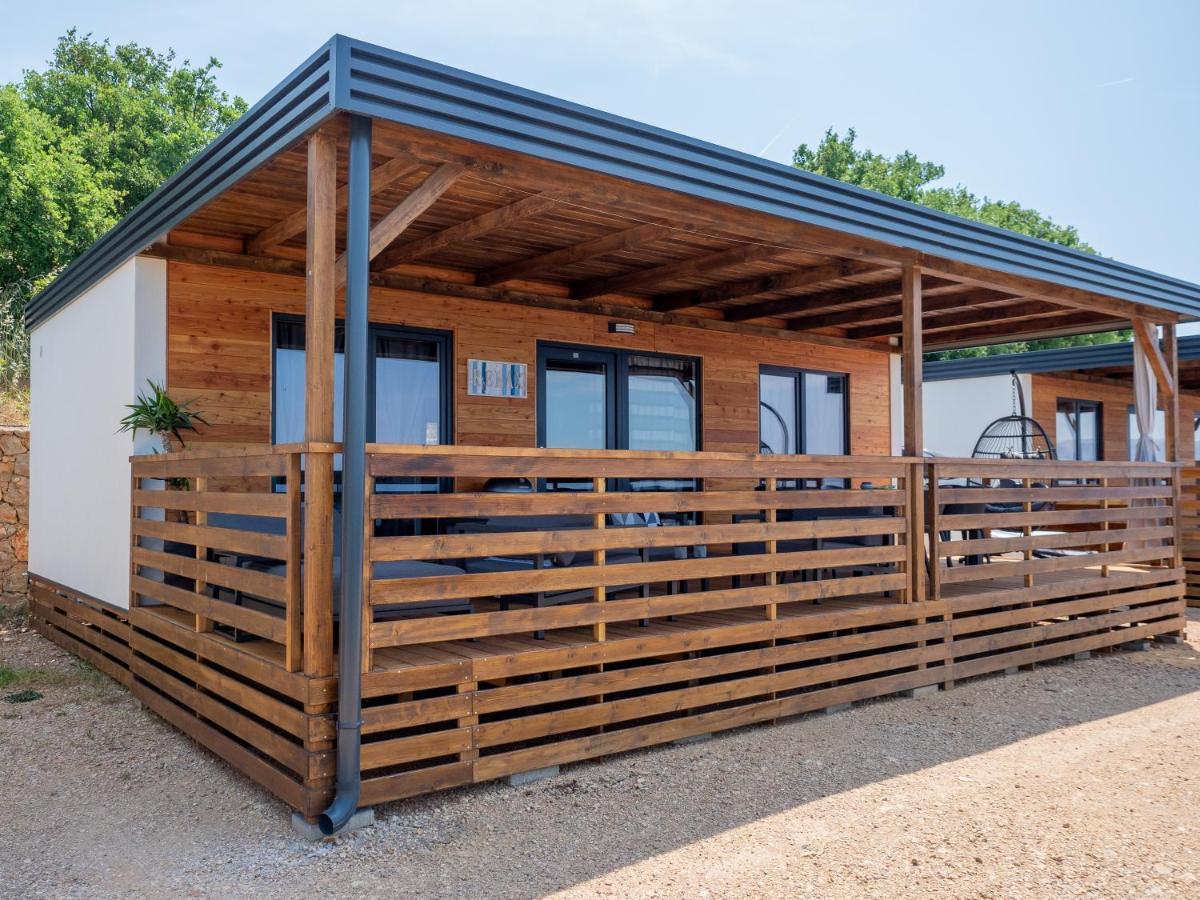 Luxury Mobile Home Zuzu Klenovica Eksteriør bilde
